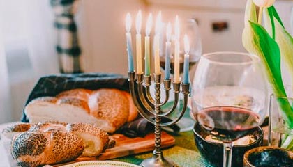 九游娱乐网页版-裁判争议不断！五大联赛裁判判罚盘点，五大联赛裁判薪资