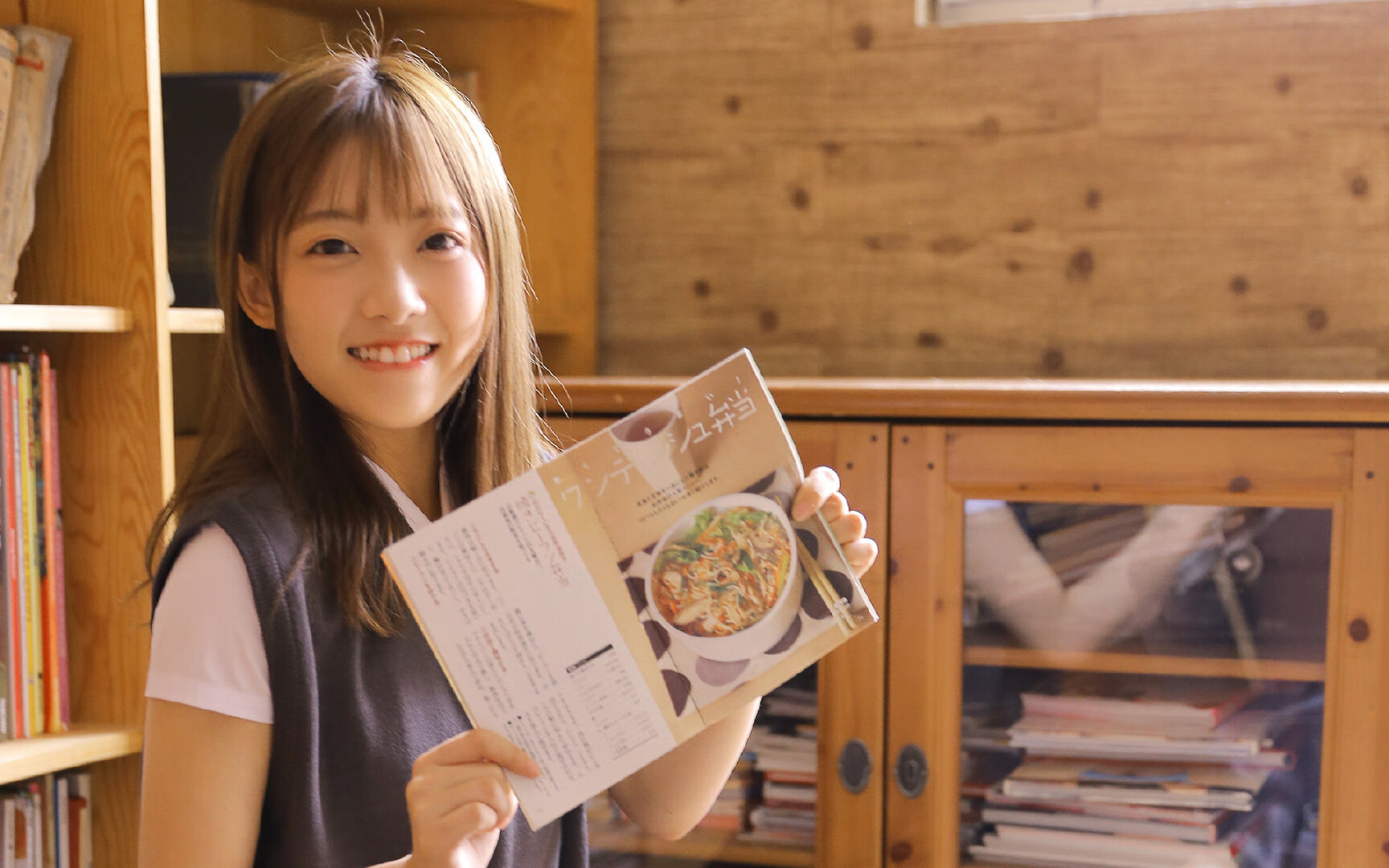 中国足球不同阵型下前锋触球位置热图，足球中前锋的位置和打法