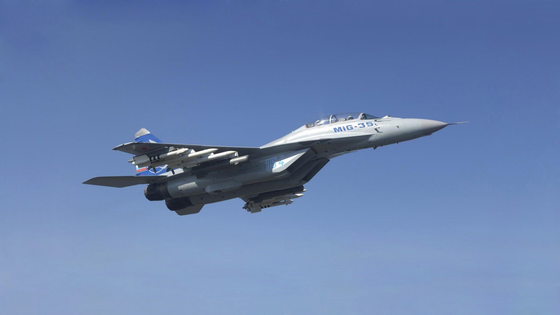 世界级蛙泳划水深度对比图，蛙泳世界冠军速度